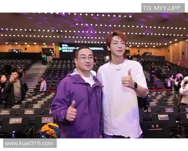 吴磊在CSGO世界中的成长与挑战深度探讨 吴磊在CSGO世界中的成长与挑战深度探讨