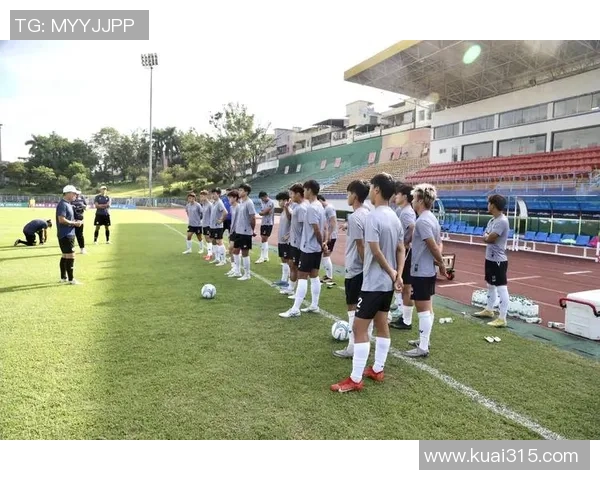 洲际杯赛中广州足球队展现速度优势的精彩点评与分析 洲际杯赛中广州足球队展现速度优势的精彩点评与分析