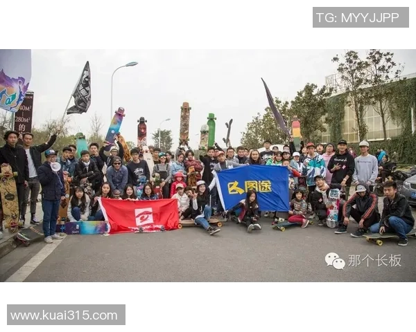 武汉城市马拉松赛中滑板队的速度表现与赛事影响分析