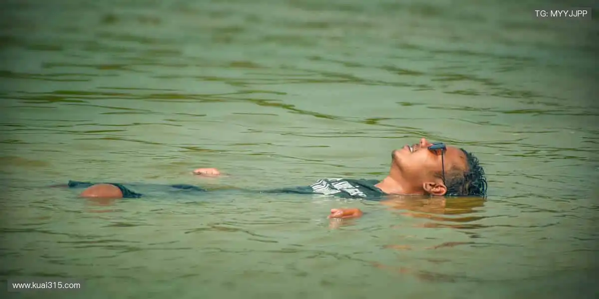 💻指尖滑动,实时掌控赛场风云!📡